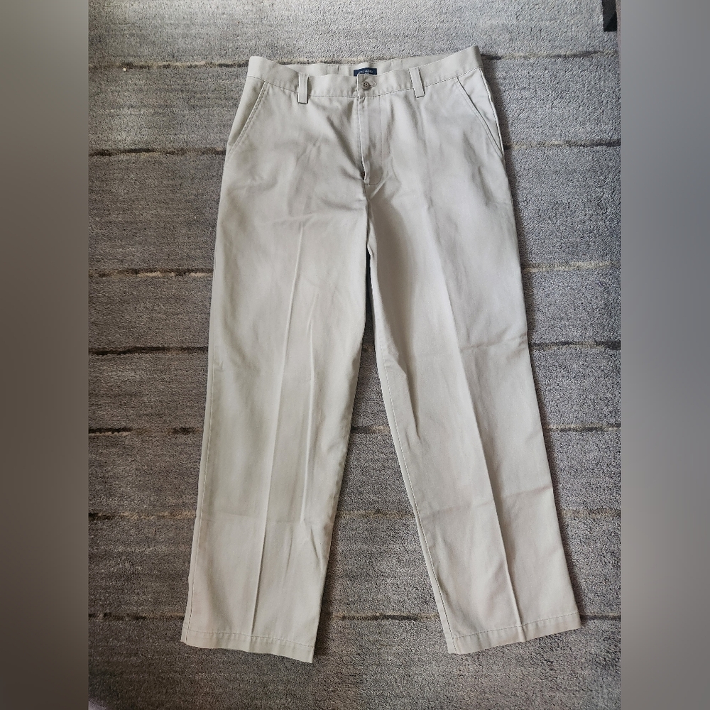 Dockers Men's Beige Chinos